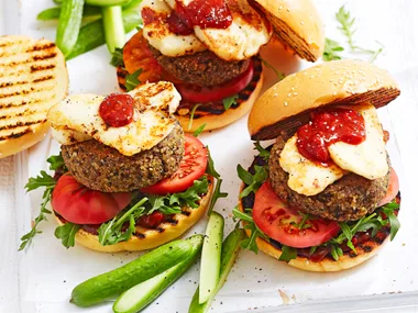 Haloumi, chickpea and quinoa burgers