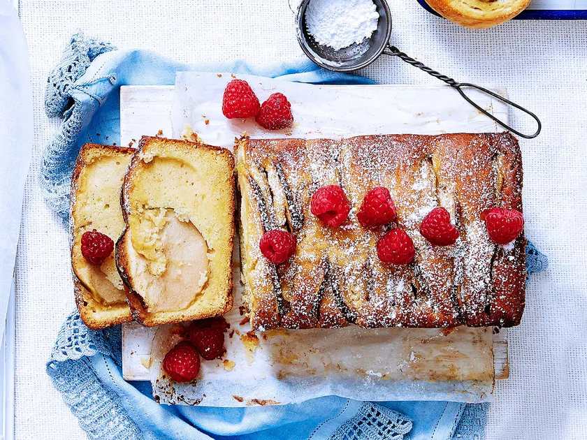 Autumn pound cake