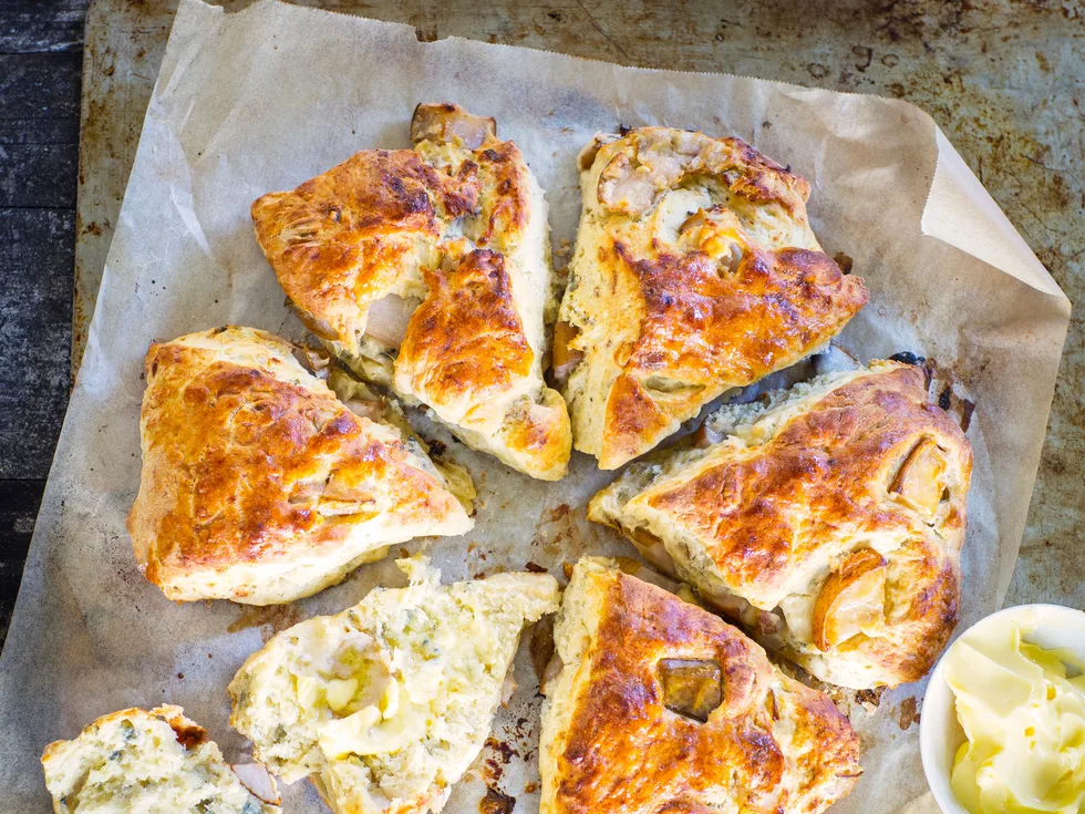 Roasted pear and blue cheese scones