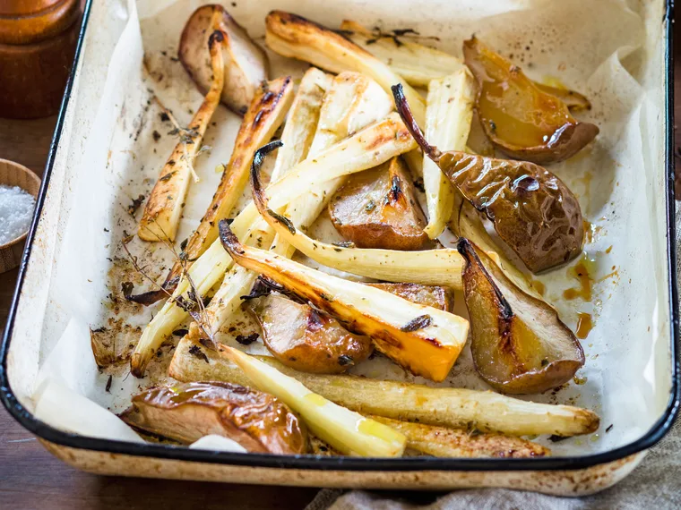 Thyme and honey parsnip with pears