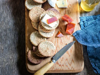 Walnut and oat crackers