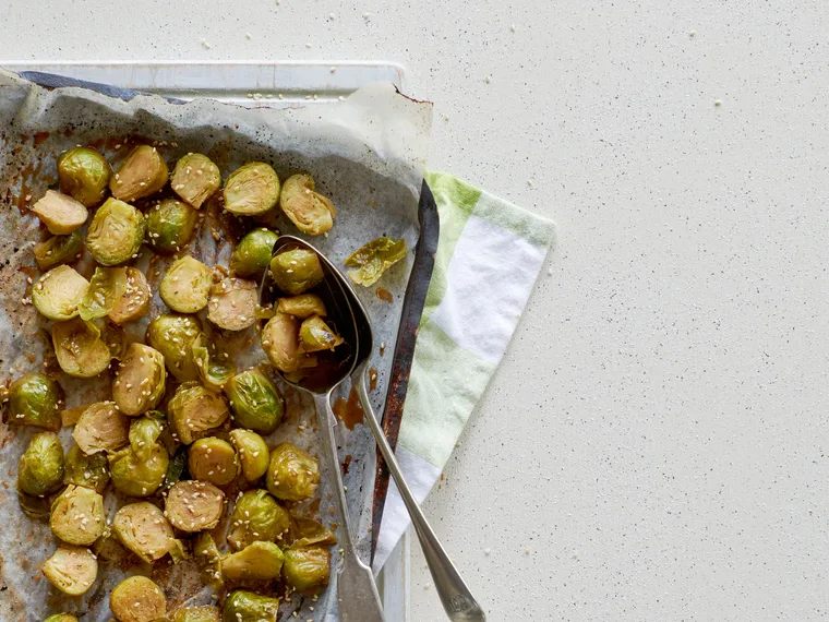 Roasted Brussels sprouts with maple glaze