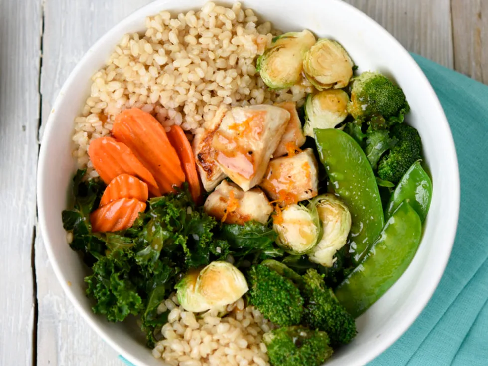 Taylor Farms Orange Kit with chicken and brown rice