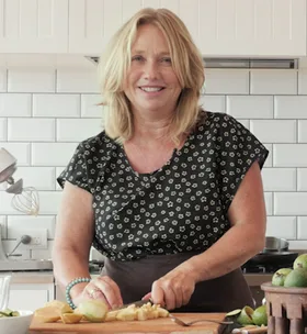 How to make the most of feijoa season with Nici Wickes