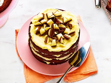 Top deck cake