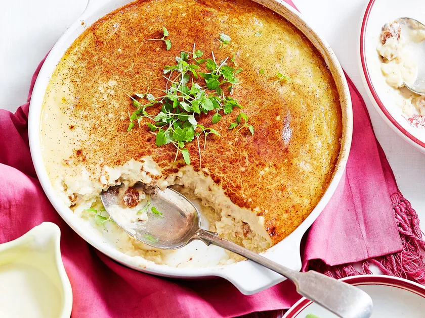 Rum and raisin rice custard pudding