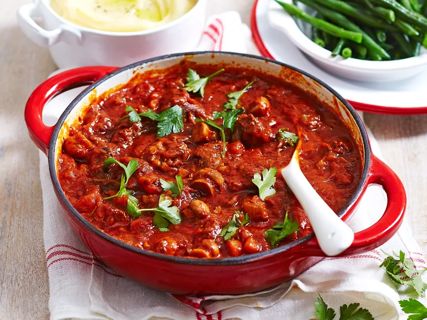 Oven-baked lamb and vegetable casserole
