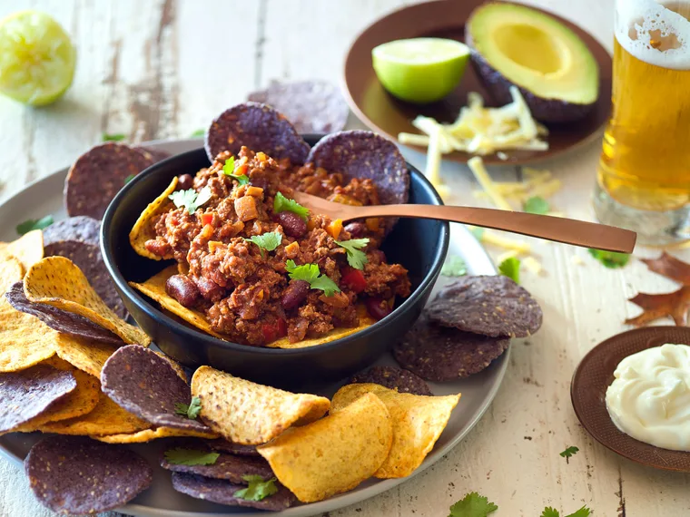 Chocolate chilli beef nachos