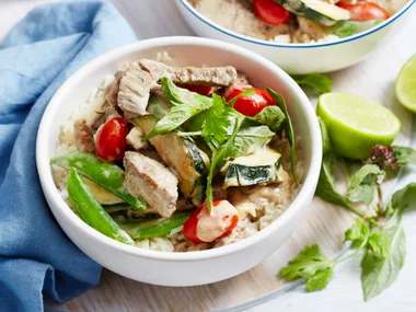 Green beef curry