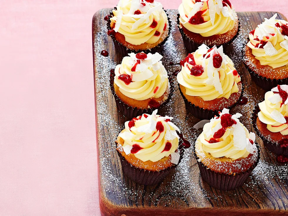 Raspberry-filled cream cheese cupcakes
