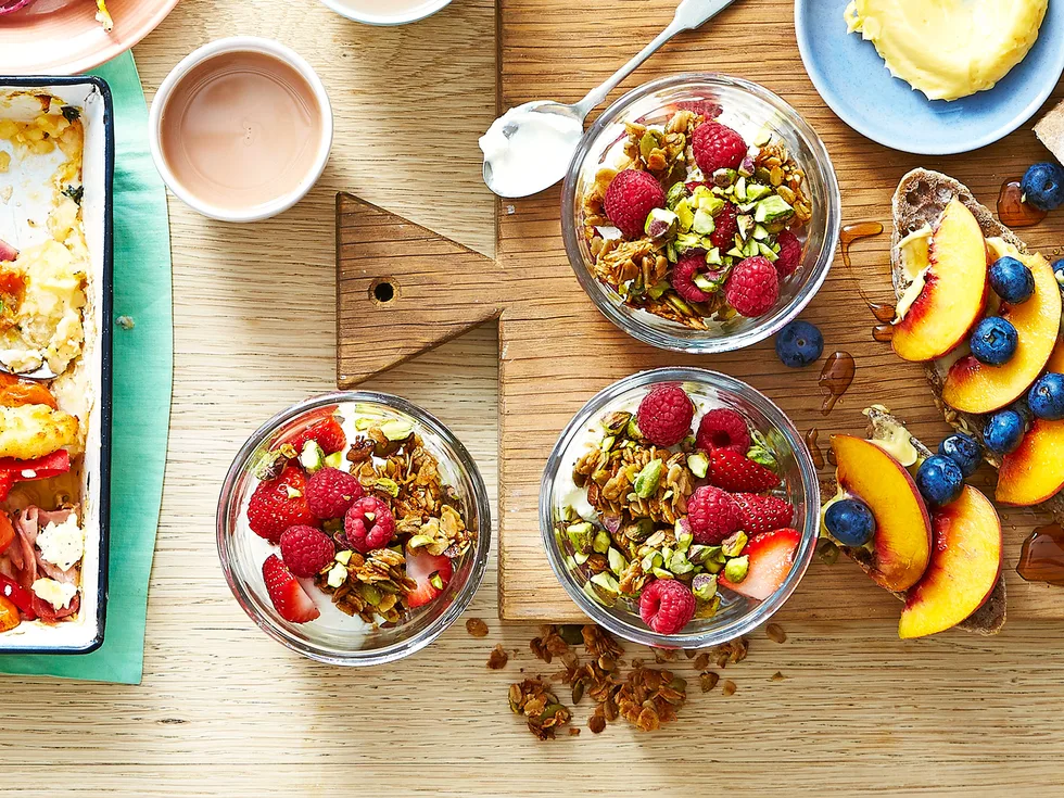 Mixed berry and yoghurt muesli parfait