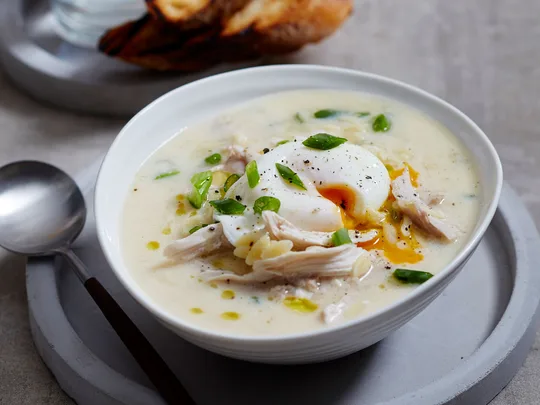 Avgolemono (Greek egg and lemon chicken soup)