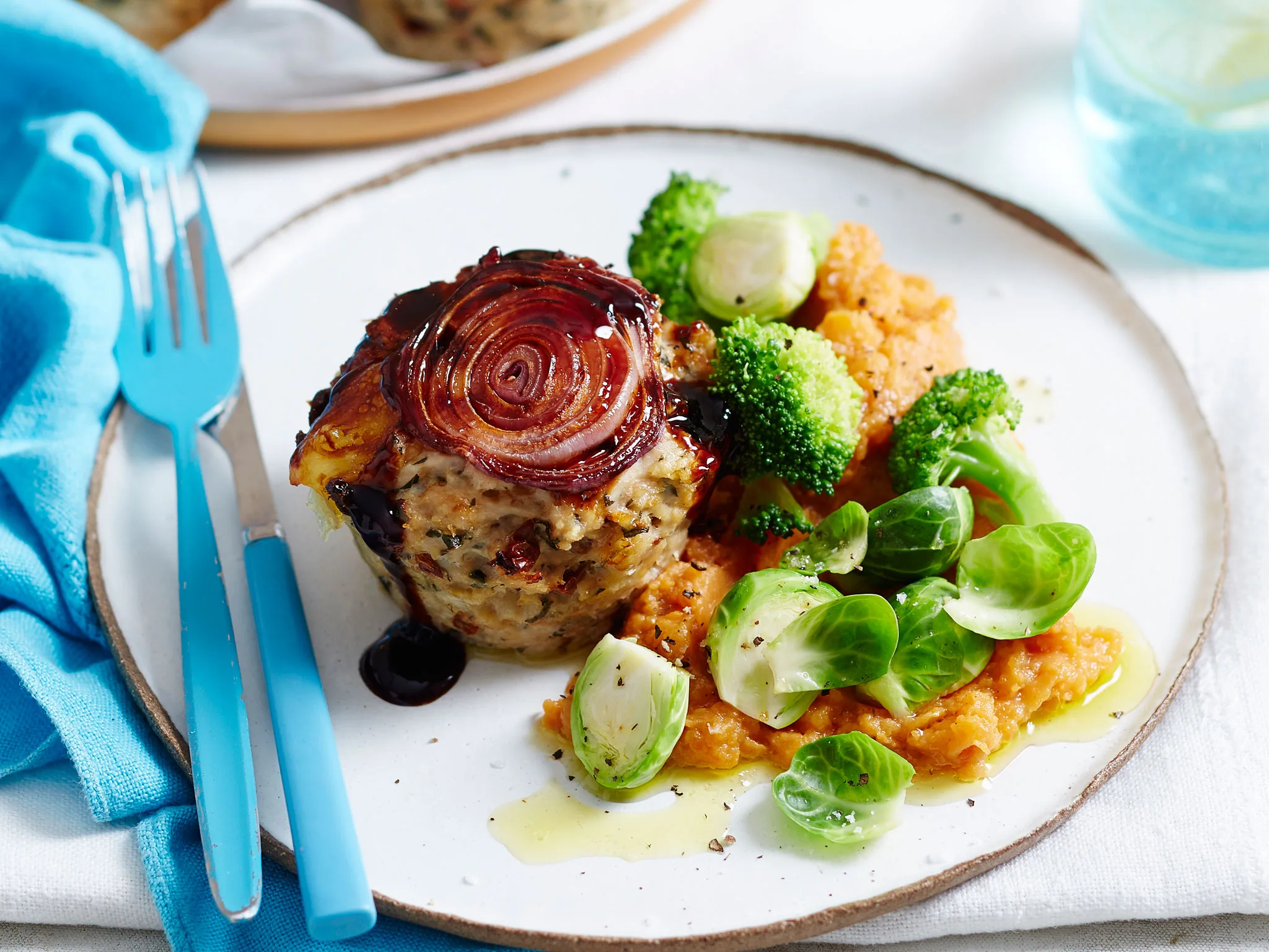 Chicken and bocconcini mini meatloaves