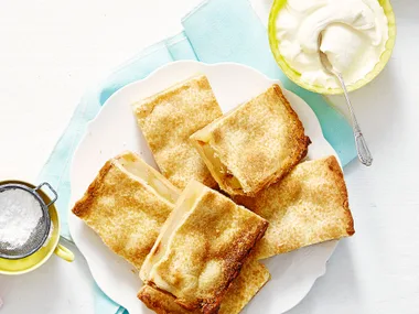 Apple, pear and hazelnut pie with homemade pastry