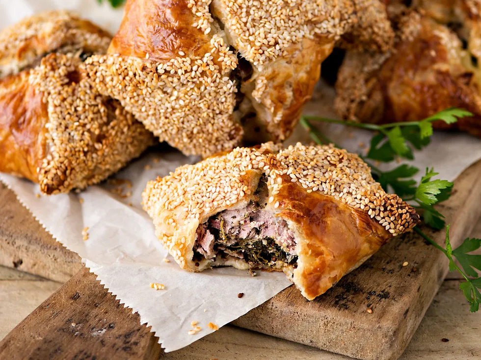 Sausage pork and spinach pies