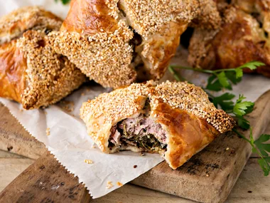 Sausage pork and spinach pies