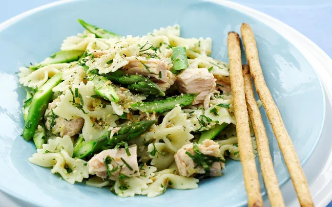 Tuna pasta salad