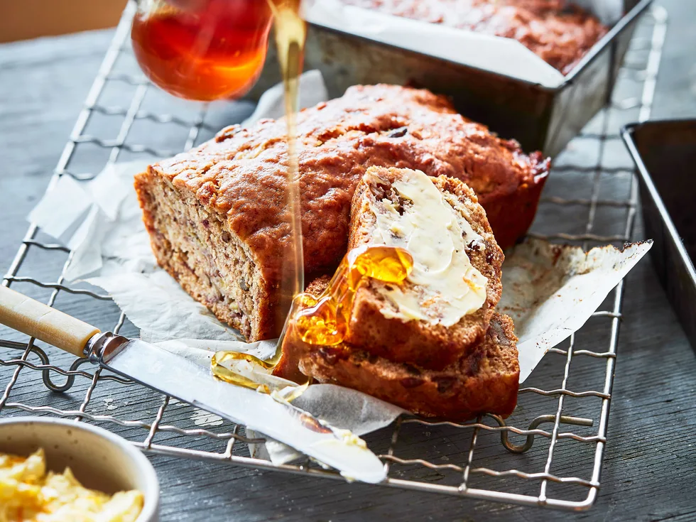 Vegan-friendly banana bread