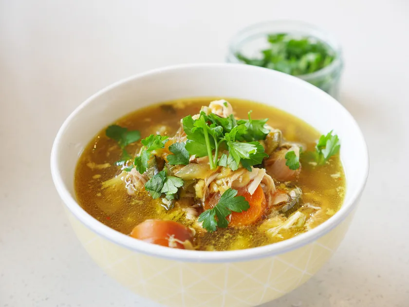 Easiest ever healthy slow cooker chicken soup