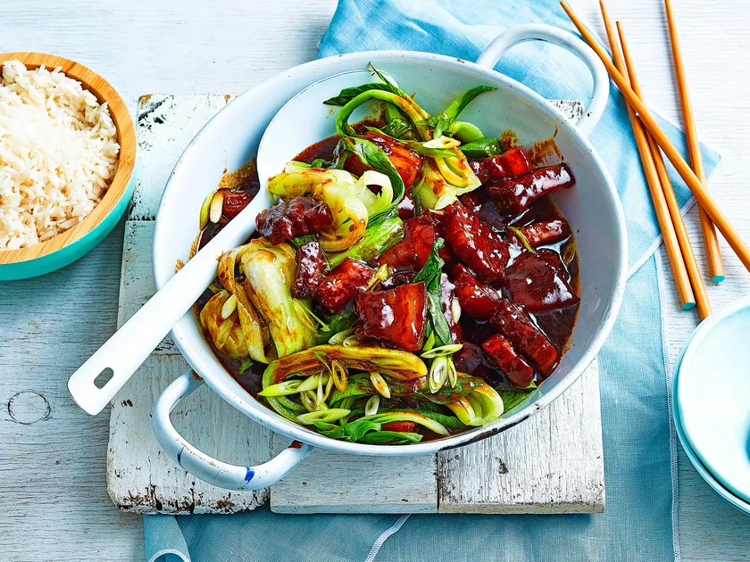 Easy sticky sweet pork rashers with rice