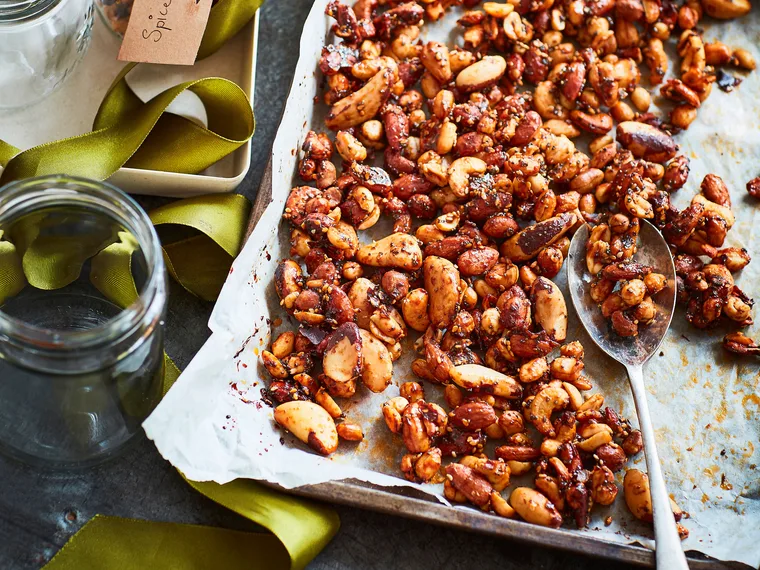 Spiced nuts