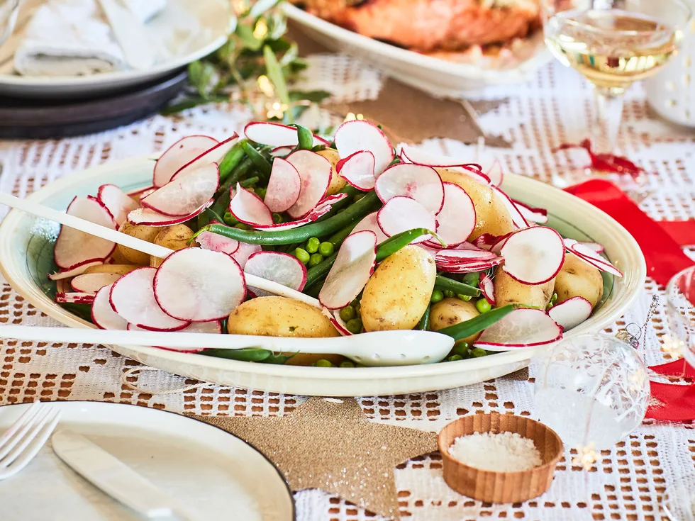 Potatoes with brown butter sauce and radish