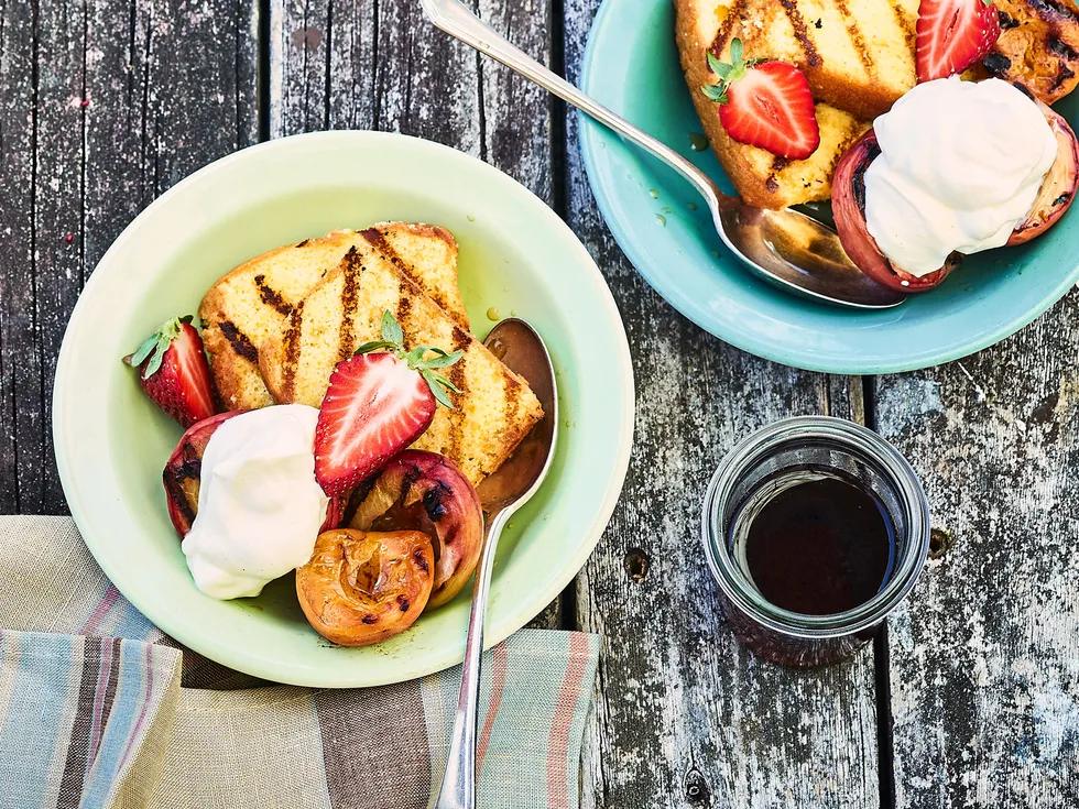 Grilled madeira cake with brandy syrup and barbecued fruit