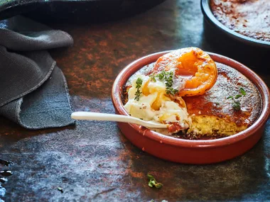 Grilled apricots with baked honey and thyme ricotta