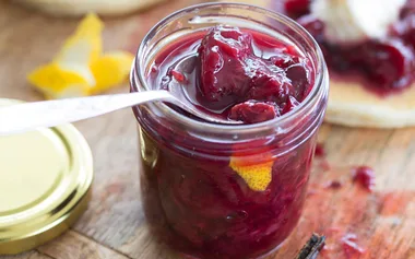 Jams, preserves and chutneys