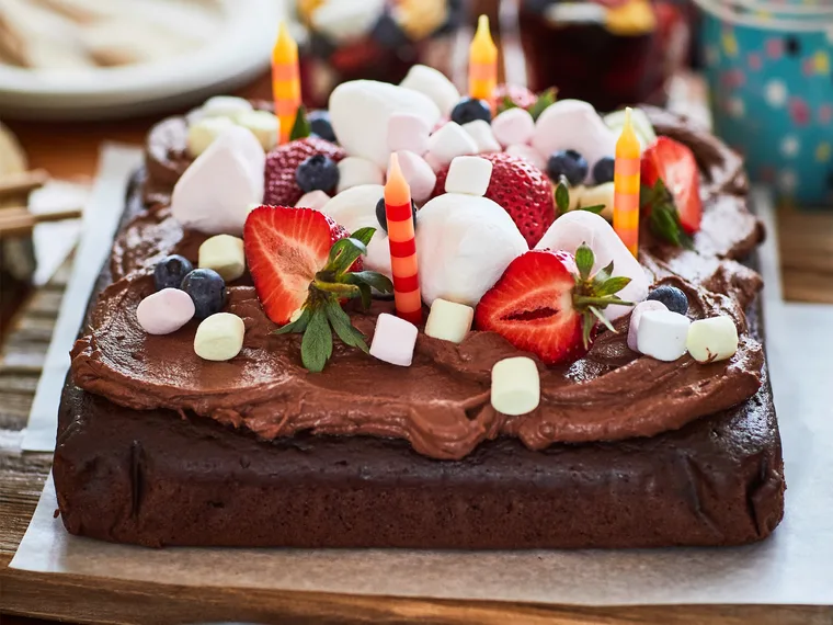 Chocolate wacky cake (egg-free and dairy-free)