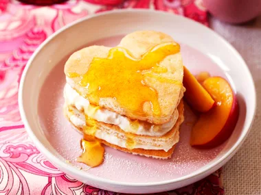 Cinnamon ricotta pikelets with nectarines