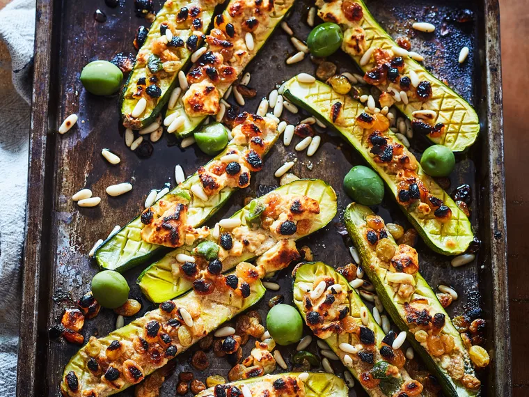 Grilled cheesy courgettes