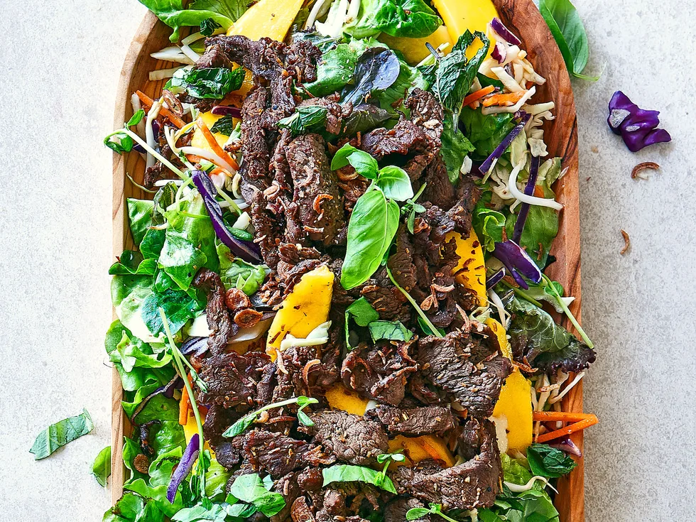 Vietnamese beef and mango salad with sweet chilli dressing