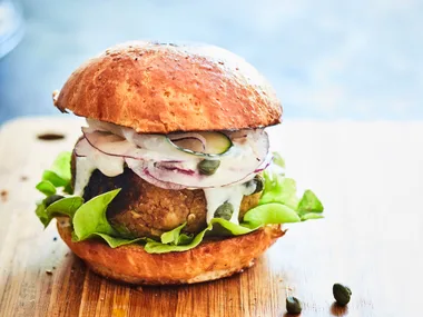 Chickpea, apple and quinoa vegetarian burgers