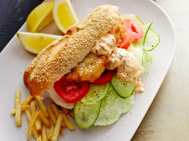 Crispy fish burgers with spicy tomato mayo sauce
