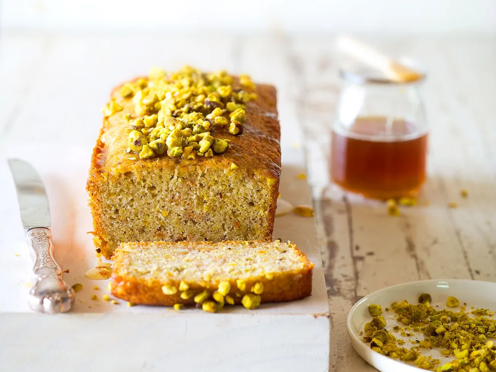 Feijoa, pistachio and lime loaf