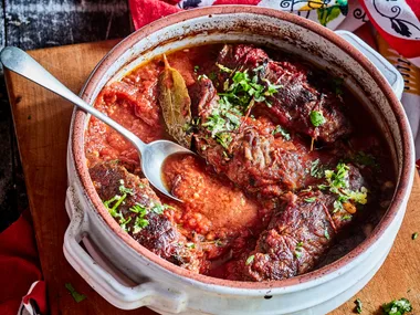 Slow-cooked Italian beef rolls in tomato sauce