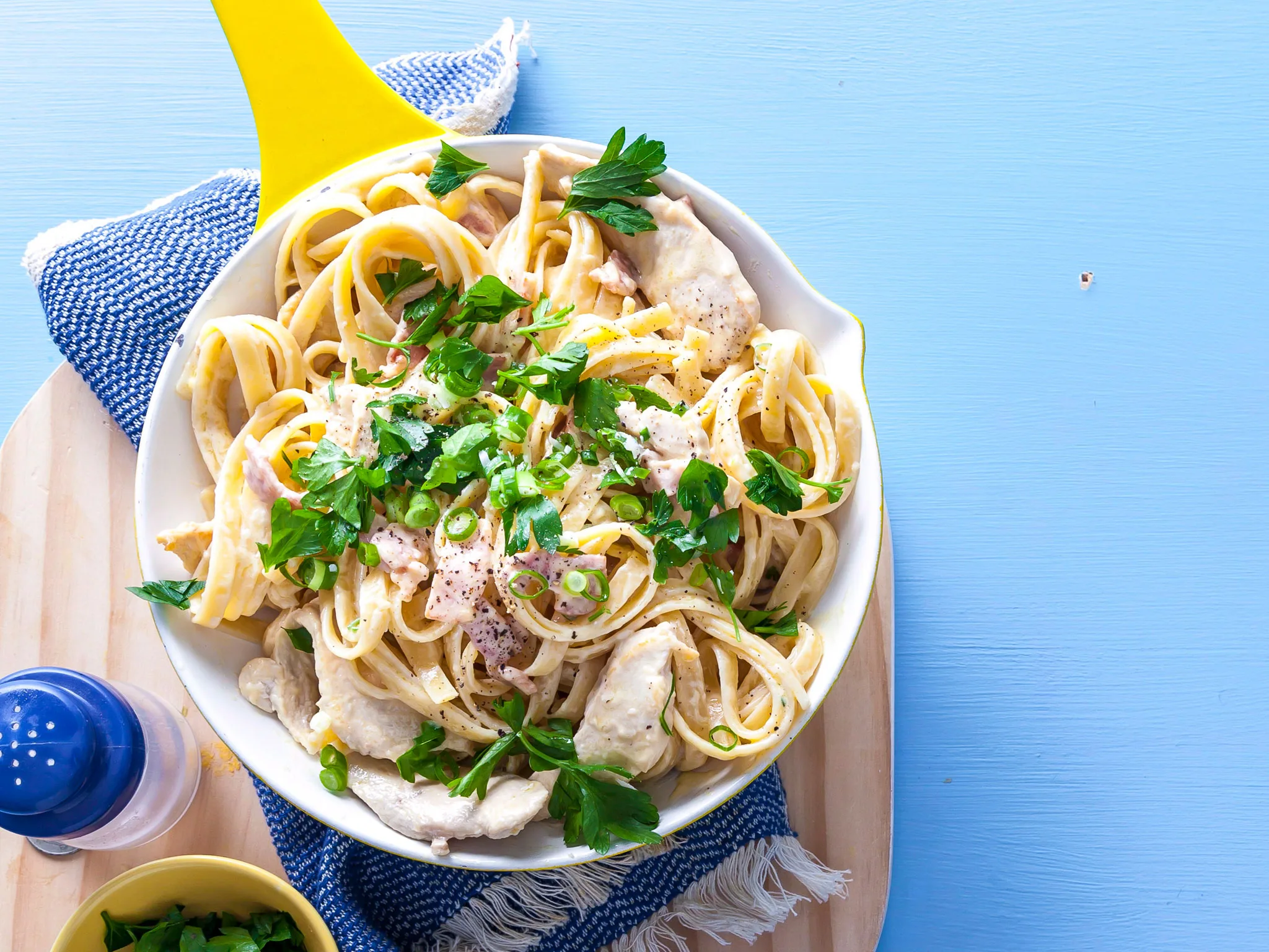 Fettuccine chicken carbonara