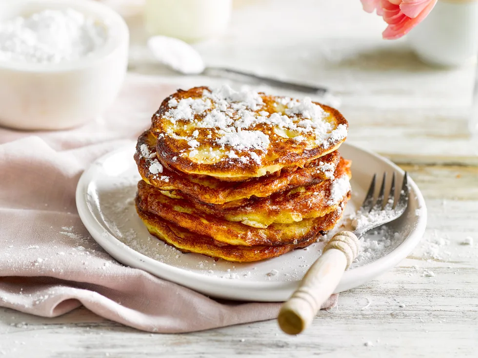 Polish apple pancakes