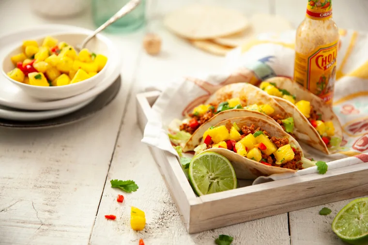 Pork tacos with chunky pineapple salsa