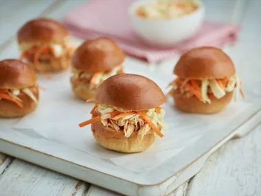 Pulled chicken sliders with coleslaw
