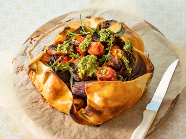Rustic vegetable pie