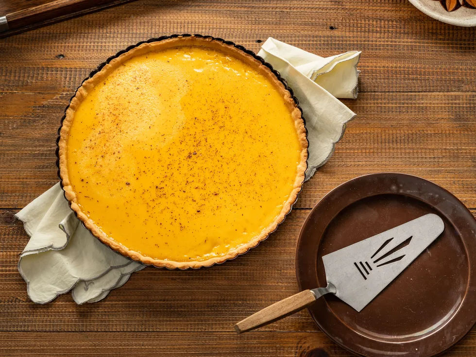 Lemon and vanilla custard tart