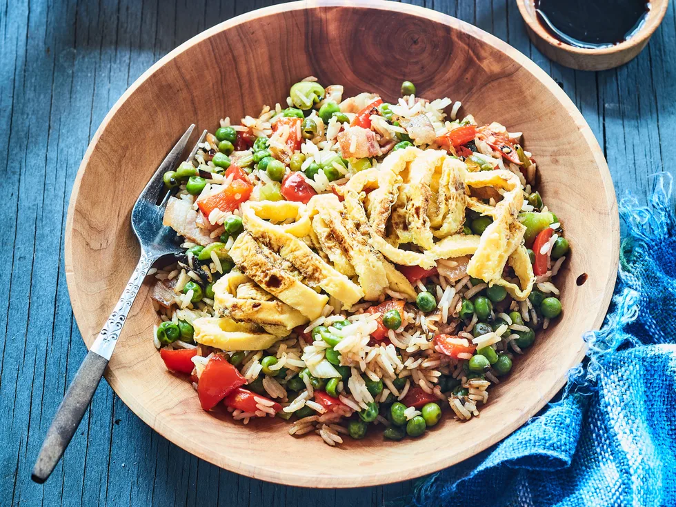 Fried rice with egg roll