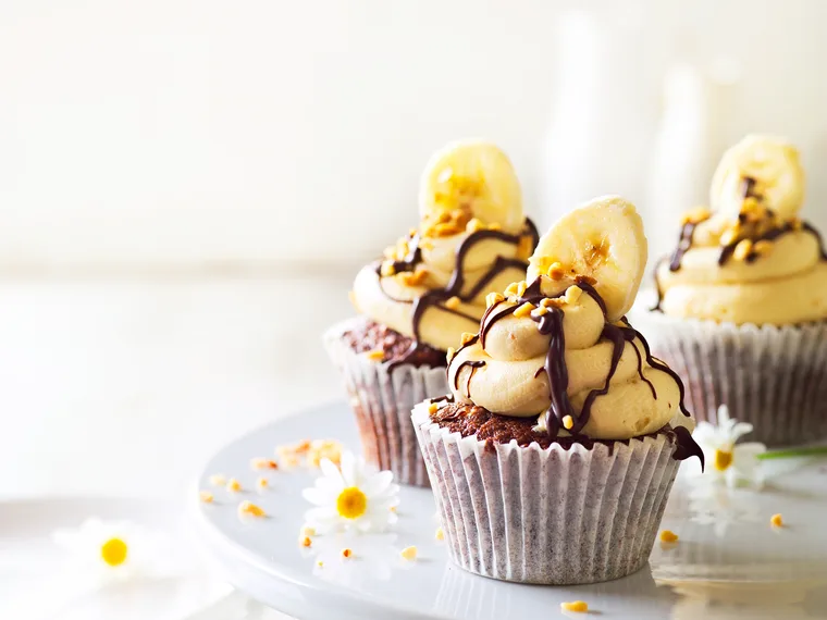 Banana chocolate cupcakes with peanut butter frosting