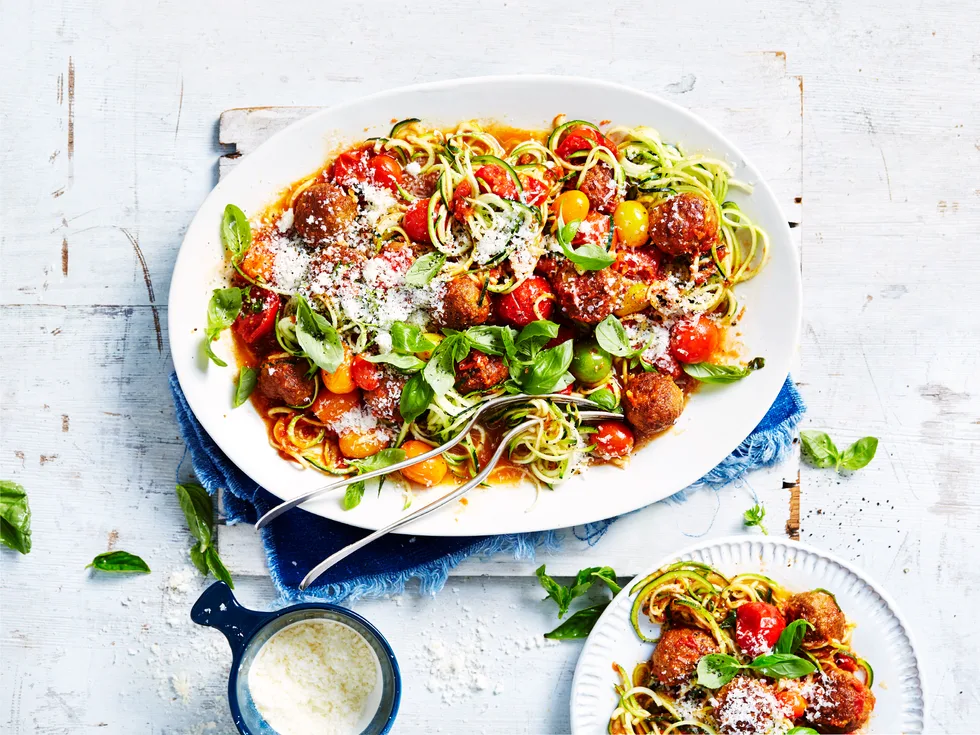 Meatballs with courgette spaghetti