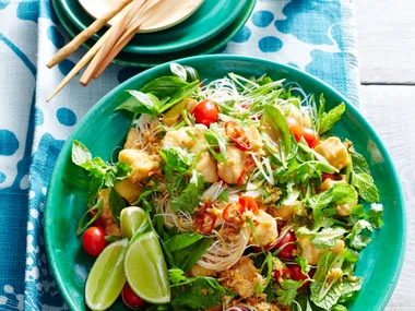 Fish with mint and lemongrass