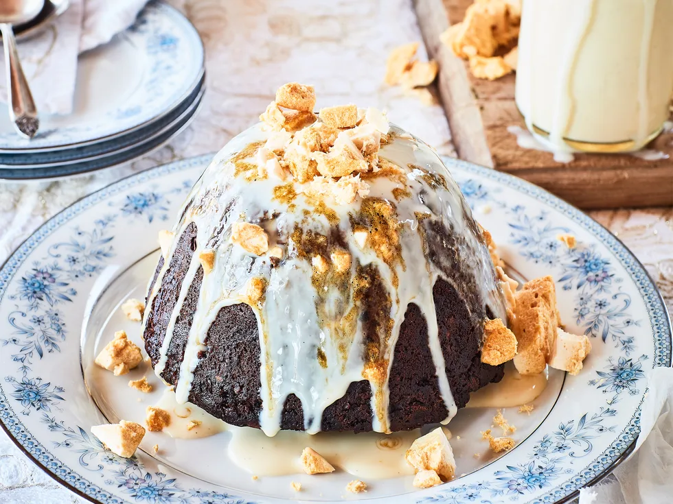 Christmas pudding with honeycomb
