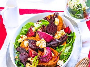 Balsamic pumpkin, beetroot and onion salad
