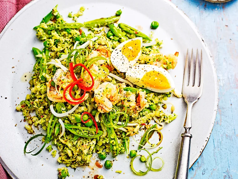 Prawn and broccoli fried ‘rice’
